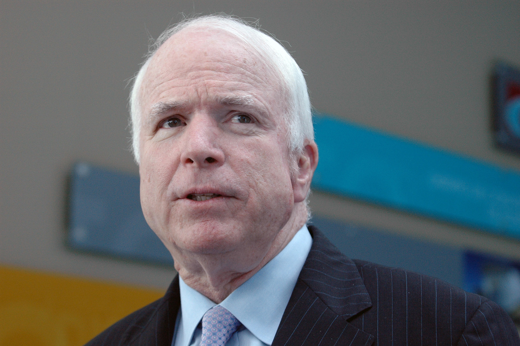 John_McCain_-_Guard_Association_of_the_United_States_General_Conference.jpg